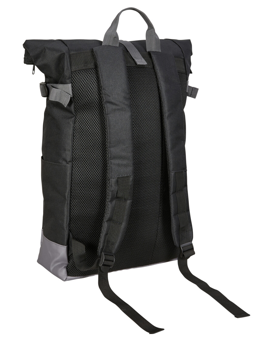 daypack-rucksack-schwarz-118741010000_1000_NB_H_EP_01.jpg