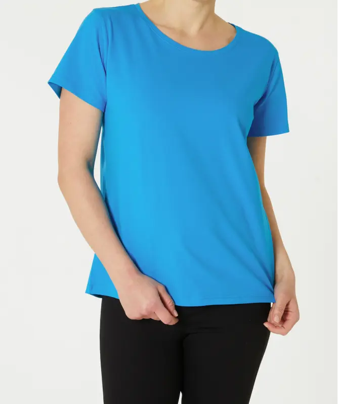 Basic T-Shirt