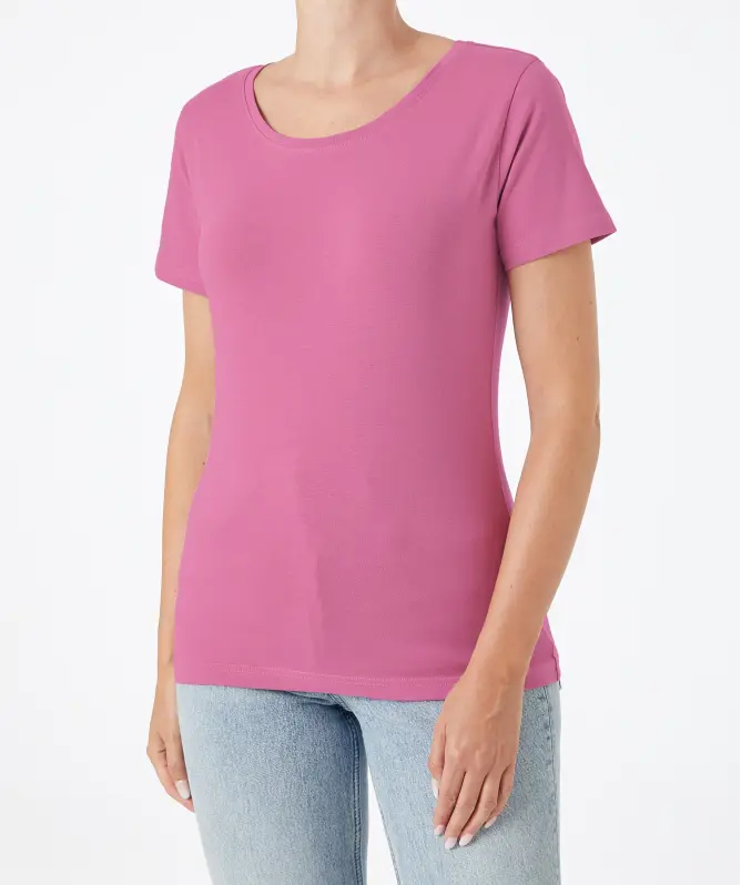 Basic T-Shirt