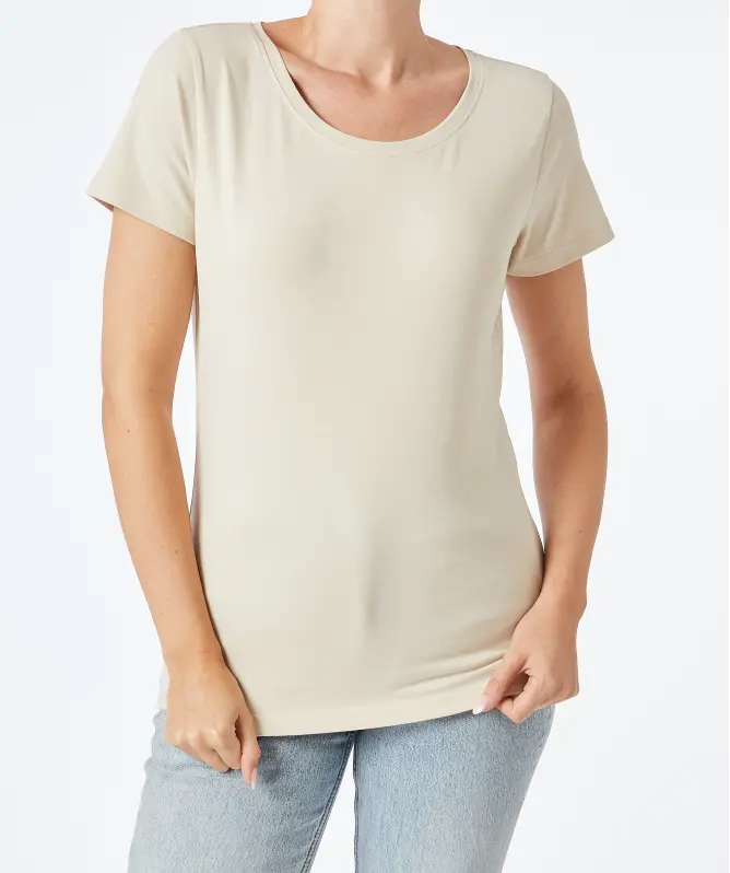 Basic T-Shirt