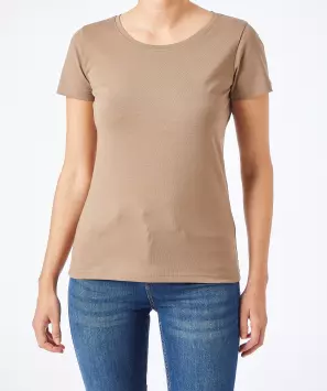 Basic T-Shirt