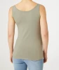 basic-tanktop-khaki-119118418400_1840_NB_M_EP_01.jpg