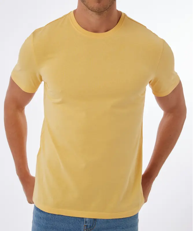 Basic T-Shirt