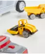 spielzeug-lkw-mit-autos-gelb-119335614070_1407_DB_H_EP_01.jpg