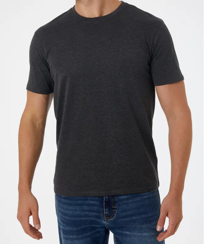Basic T-Shirt