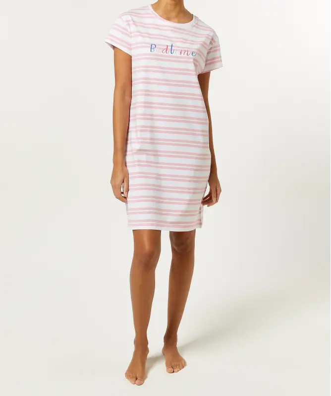 Bigshirt mit Stickerei