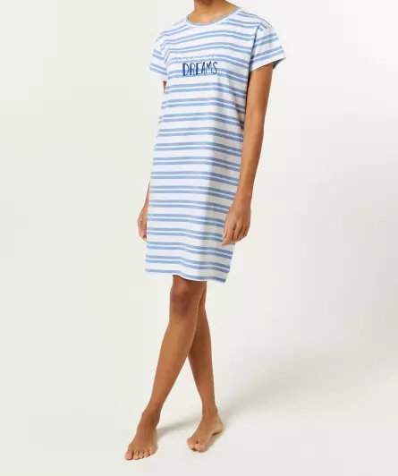 Bigshirt mit Stickerei