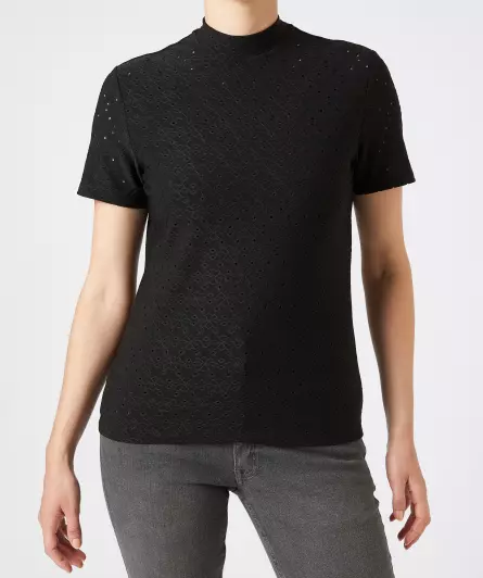 T-shirt gaatjespatroon