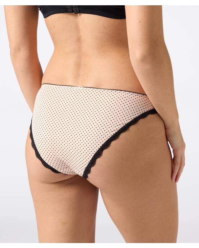 سراويل داخلية بحواف مزخرفة للنساء، مشمشي (KiK Slips mit Biesen (apricot)) — KiK, منتج ألماني أصلي في المغرب