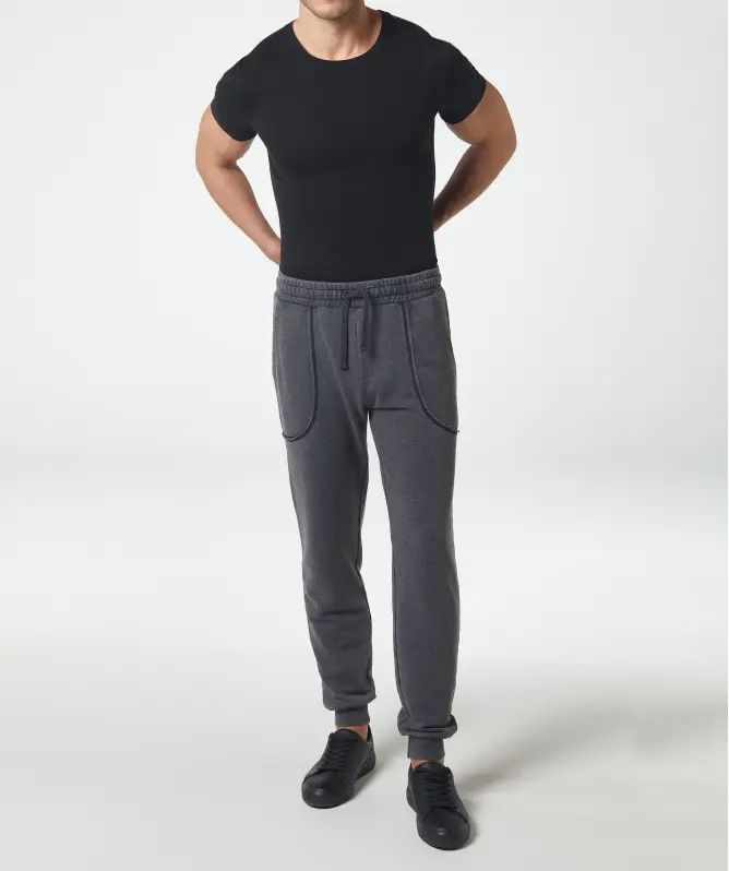 Jogginghose mit Ziernähten
