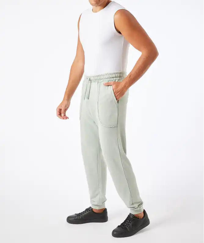 Jogginghose mit Ziernähten