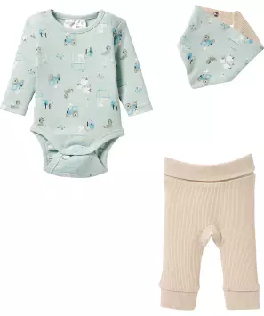 Newborn Body + Hose + Halstuch