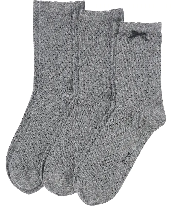 Gepunktete Socken