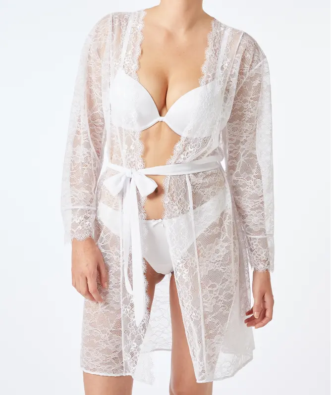 Kimono z koronki