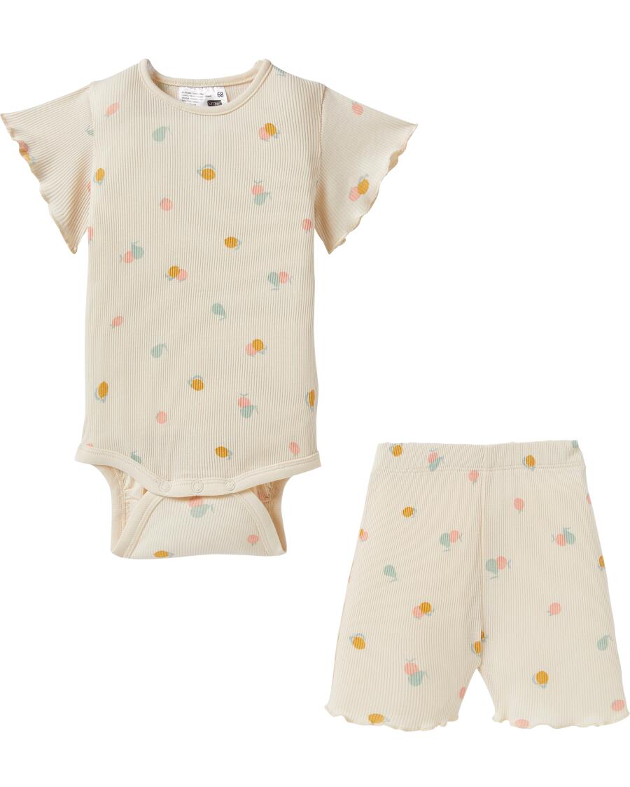 Baby romper + korte broekje creme