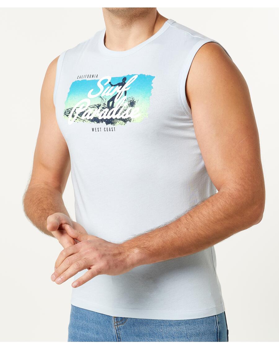 Top jasnoniebieski