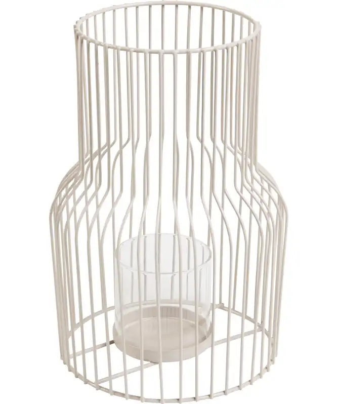 Lampka wykonana z metalowych rozpórek