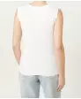 Top met gehaakte details