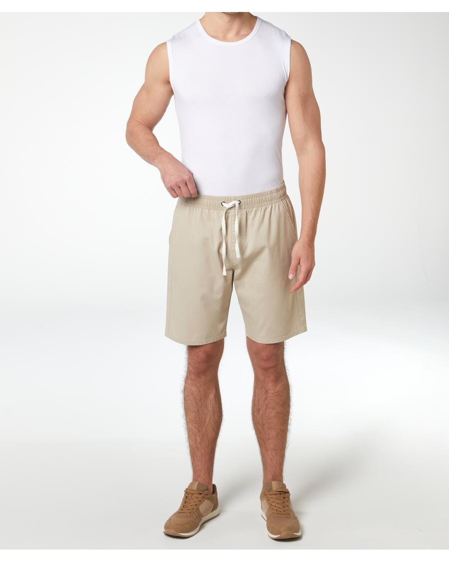 Shorts in Bermudalänge naturfarben