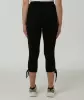 leggings-in-caprilaenge-schwarz-119772210000_1000_NB_M_KIK_01.jpg