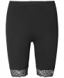 radlerhose-mit-spitze-am-saum-schwarz-119772310000_1000_HB_B_EP_01.jpg