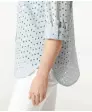 bluse-mit-lochstickereien-hellblau-119780713000_1300_DB_M_EP_01.jpg
