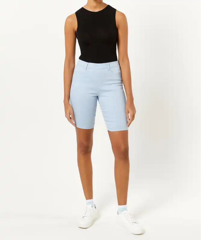 Szorty o długości: bermudy