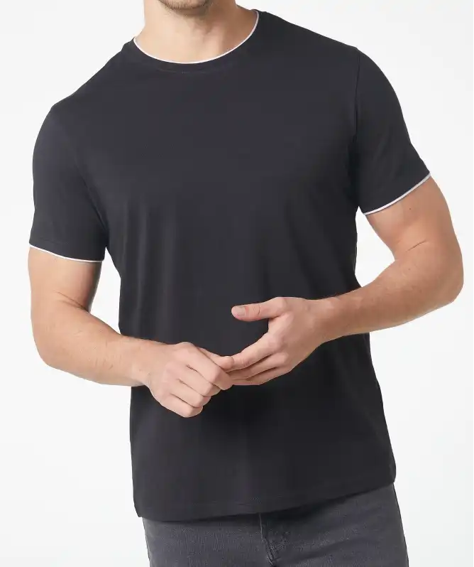 T-Shirt in 2-in-1-Optik