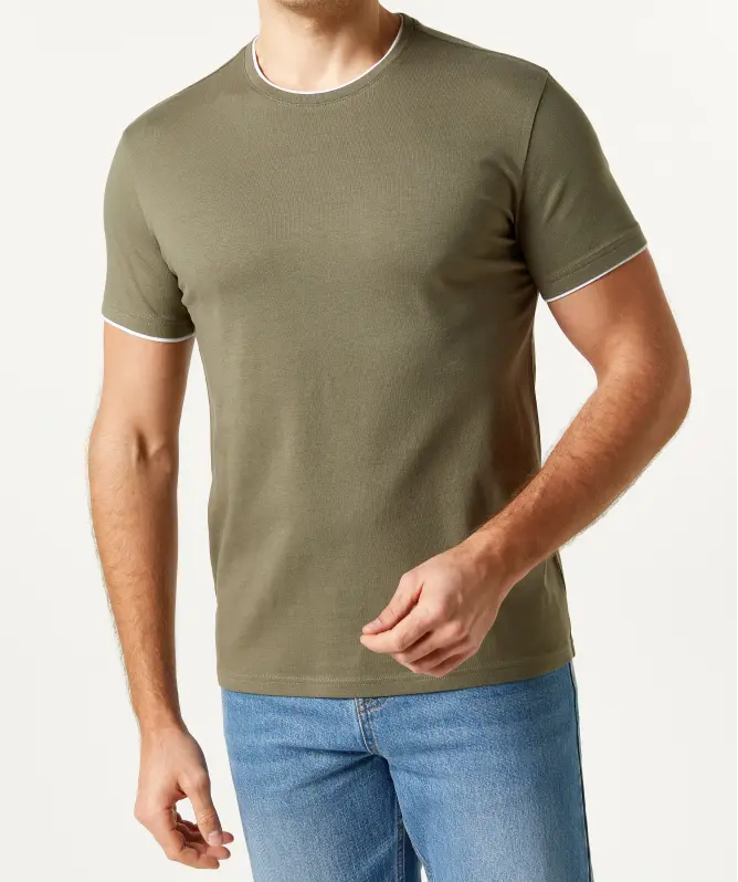 T-Shirt in 2-in-1-Optik