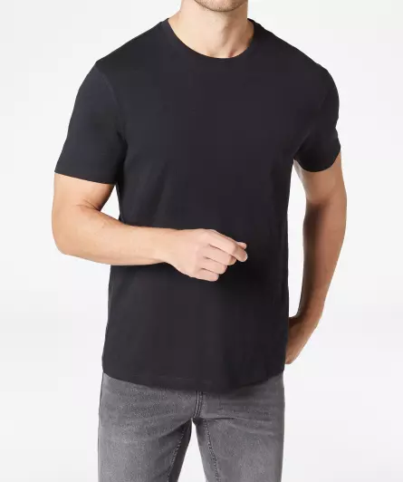 Basic T-Shirt