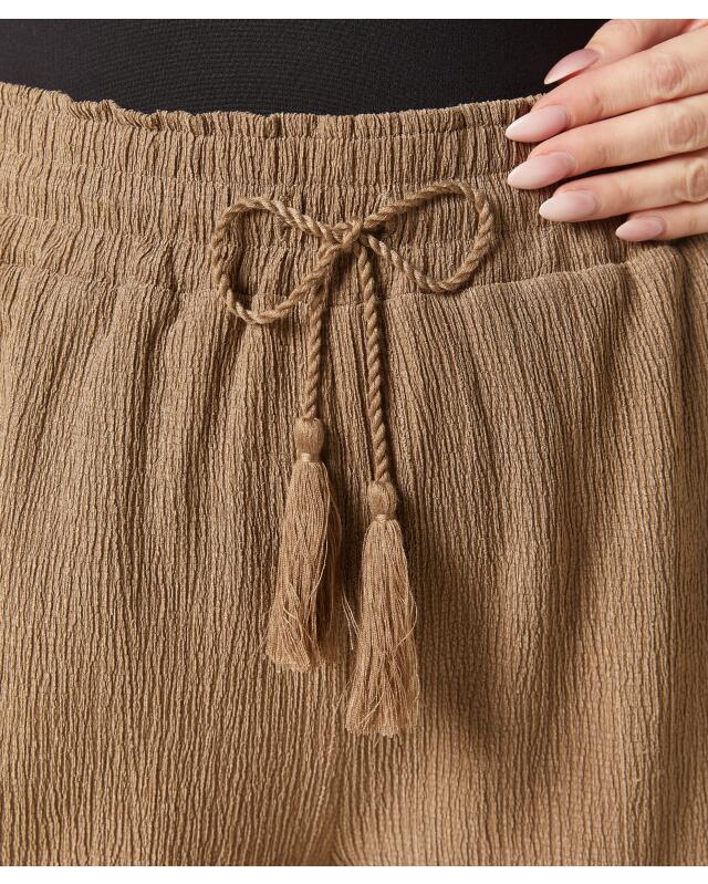 Short effet crinkle femme, marron clair (KiK Shorts Crinkle (hellbraun)) — KiK, produit allemand authentique au Maroc