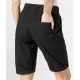 Shorts in Bermudalänge