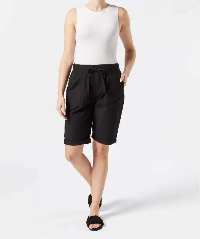 Shorts in Bermudalänge