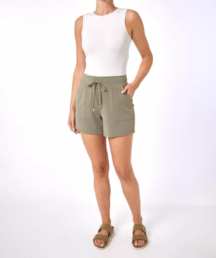 Kurze Shorts