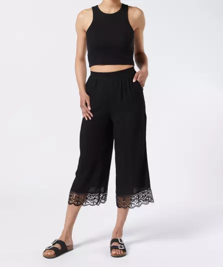 Culotte mit weitem Bein