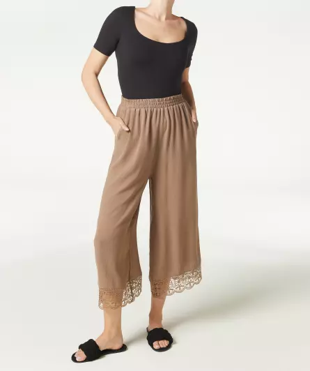 Culotte mit weitem Bein
