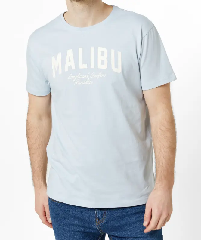 Hellblaues T-Shirt