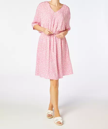 Kleid aus Kreppstoff