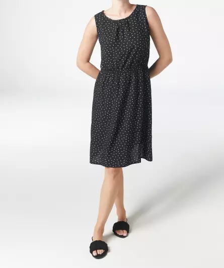 Gepunktetes Kleid