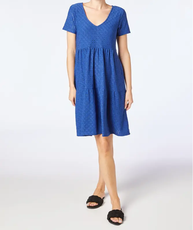 Kleid mit Stickereien