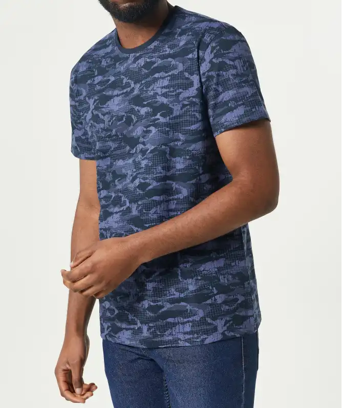 T-Shirt mit Camouflagedruck