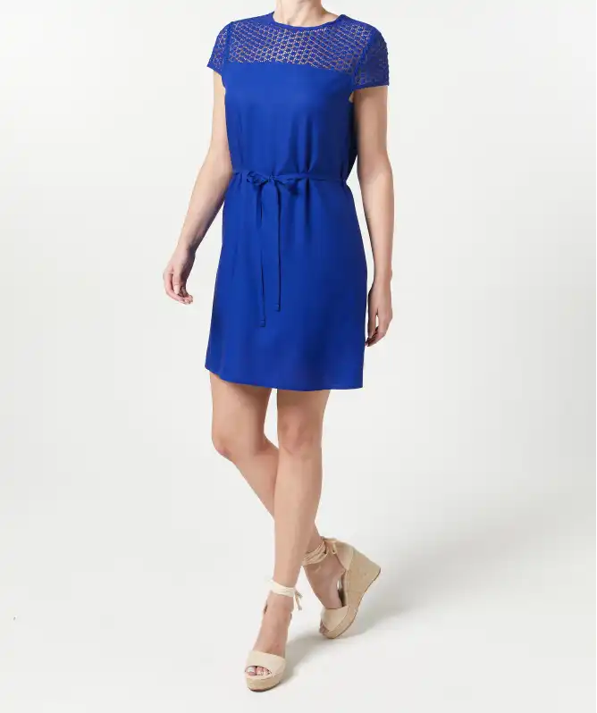 Jurk met kanten inzet