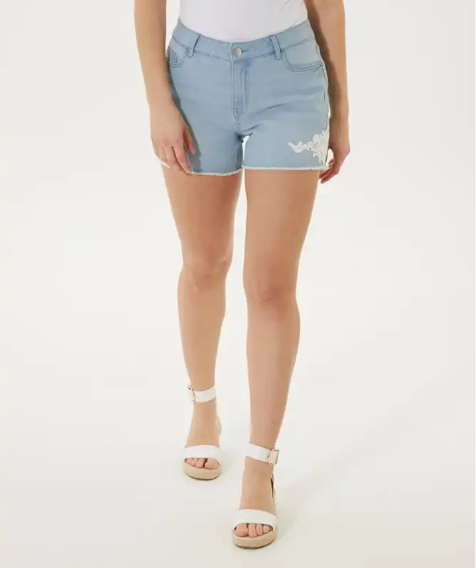 Džínové šortky s krajkou