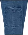 jeans-shorts-mit-cargotaschen-blau-119968113070_1307_DB_B_EP_01.jpg