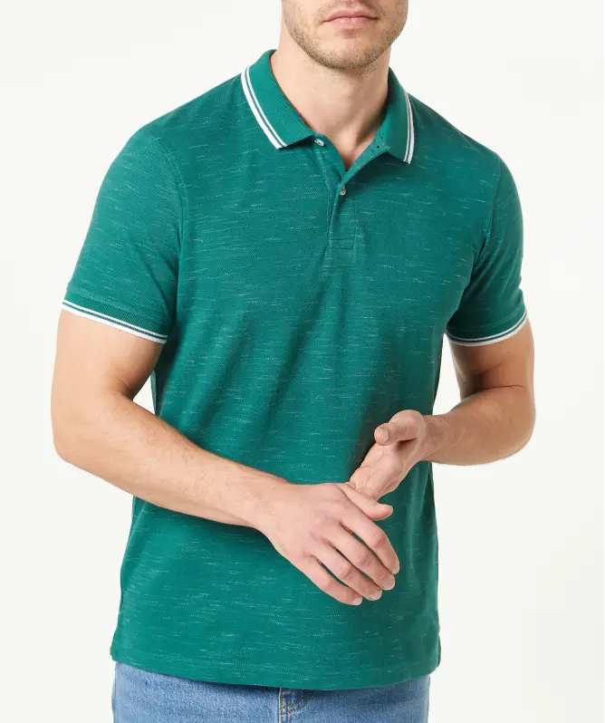 Poloshirt mit Kontraststreifen