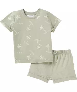 T-shirt + mousseline short