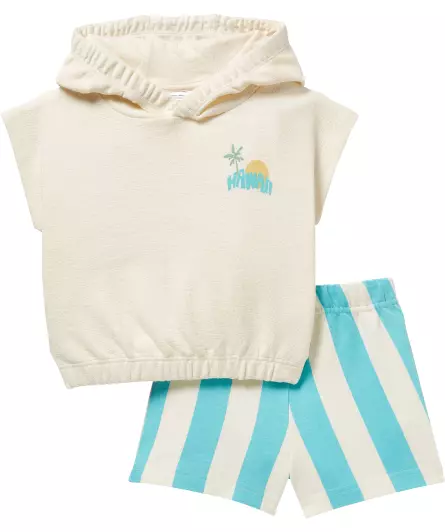 Sweatshirt + Shorts