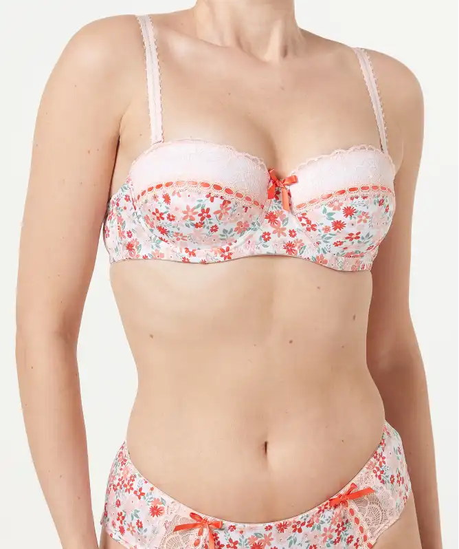 BH met bloemmotief