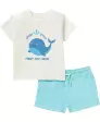 T-Shirt und Shorts Wal