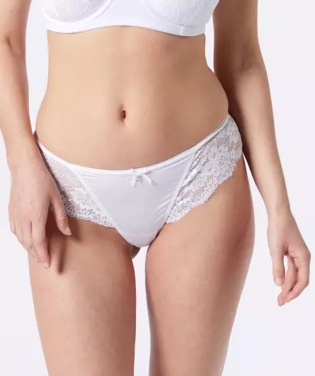 String mit Spitze